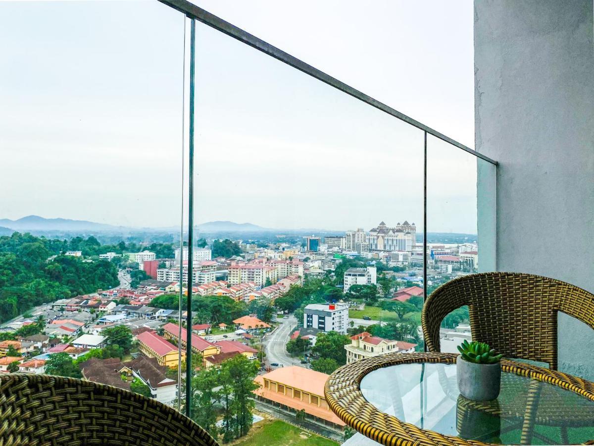 Tamu Place 3-Bedroom Serviced Apartment With Pool Kuala Terengganu Ngoại thất bức ảnh